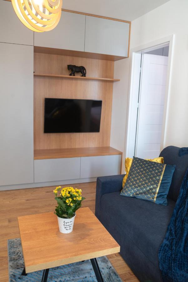 Apartament Niebieski - Okrzei Kielce Exterior photo